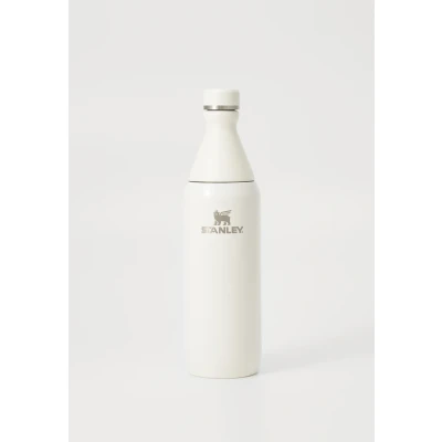 Imagine din Stanley The All Day Slim bottle 0.6L Water