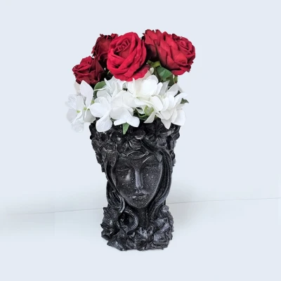 Imagine din vaza Venus Flower Lady, black (Vaza venus: venus)