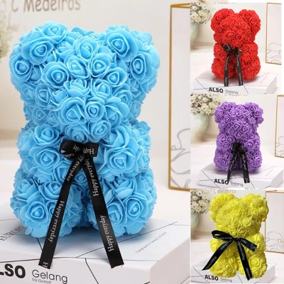 Imagine din Ursulet floral cu trandafiri din spuma, 25 cm, decorat manual, cutie cadou, Alb (Culoare: Alb)