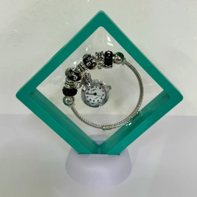 Imagine din Ceas elegant Silver VSH cu pandativ, margele tip Murano si bratara reglabila, Verde